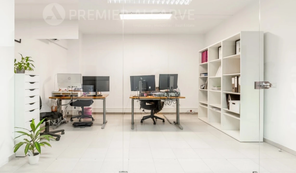 Loja para Venda em Faro (Sé e São Pedro) Foto 3