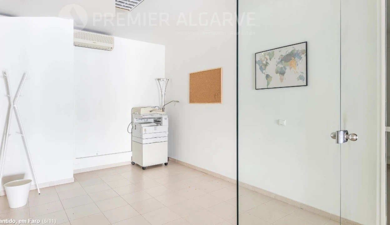 Loja para Venda em Faro (Sé e São Pedro) Foto 5