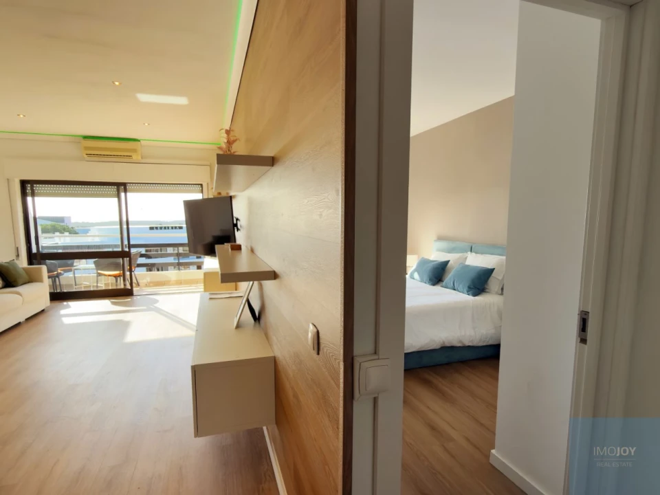 Apartamento T2 para Venda em Quarteira Foto 8