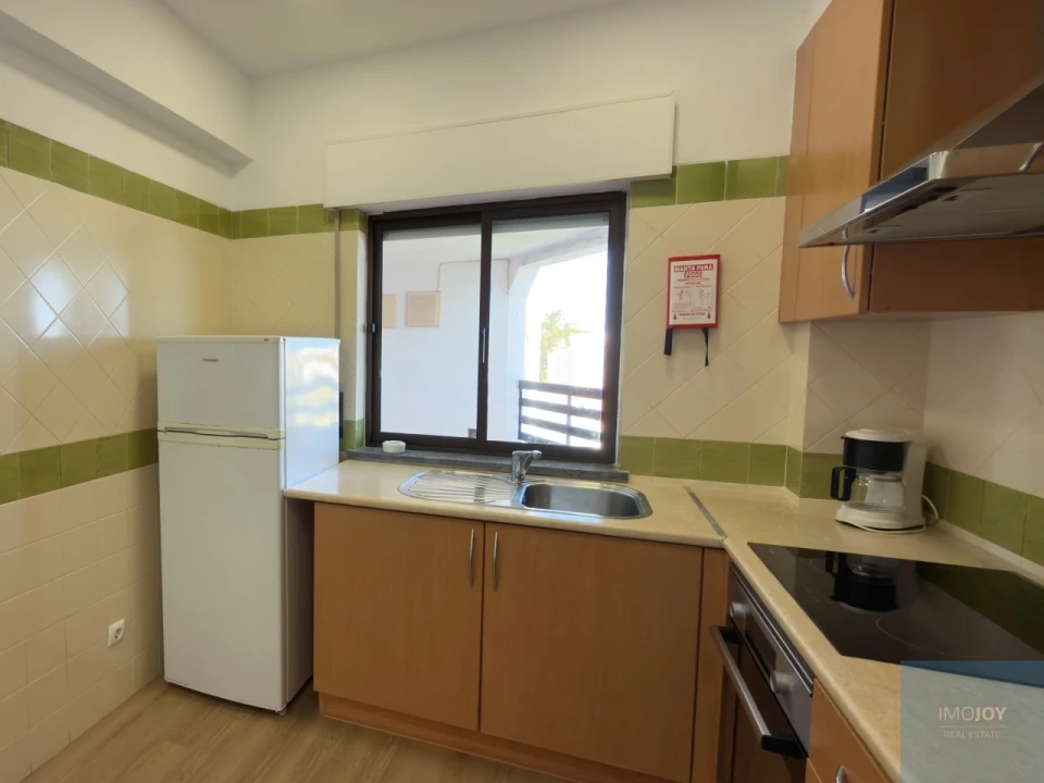 Apartamento T2 para Venda em Quarteira Foto 10