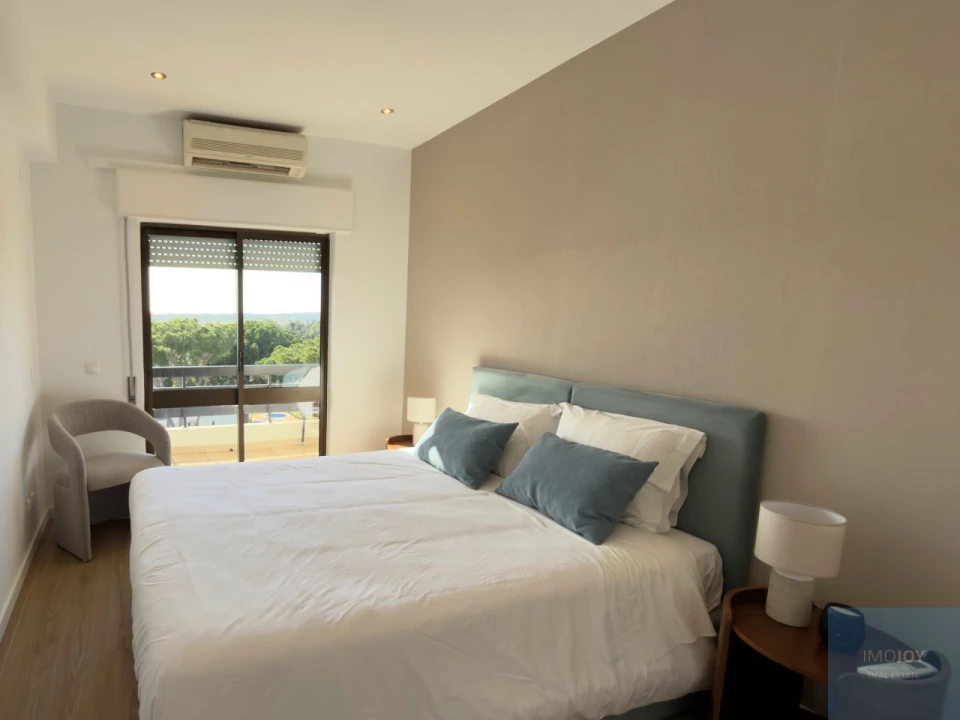 Apartamento T2 para Venda em Quarteira Foto 12