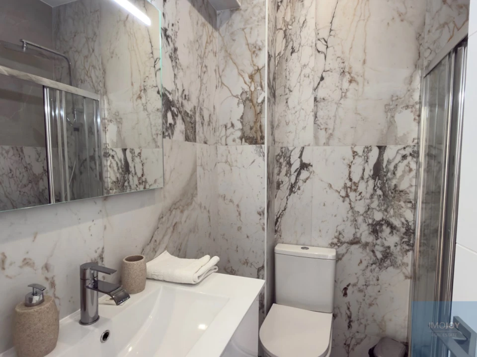 Apartamento T2 para Venda em Quarteira Foto 17