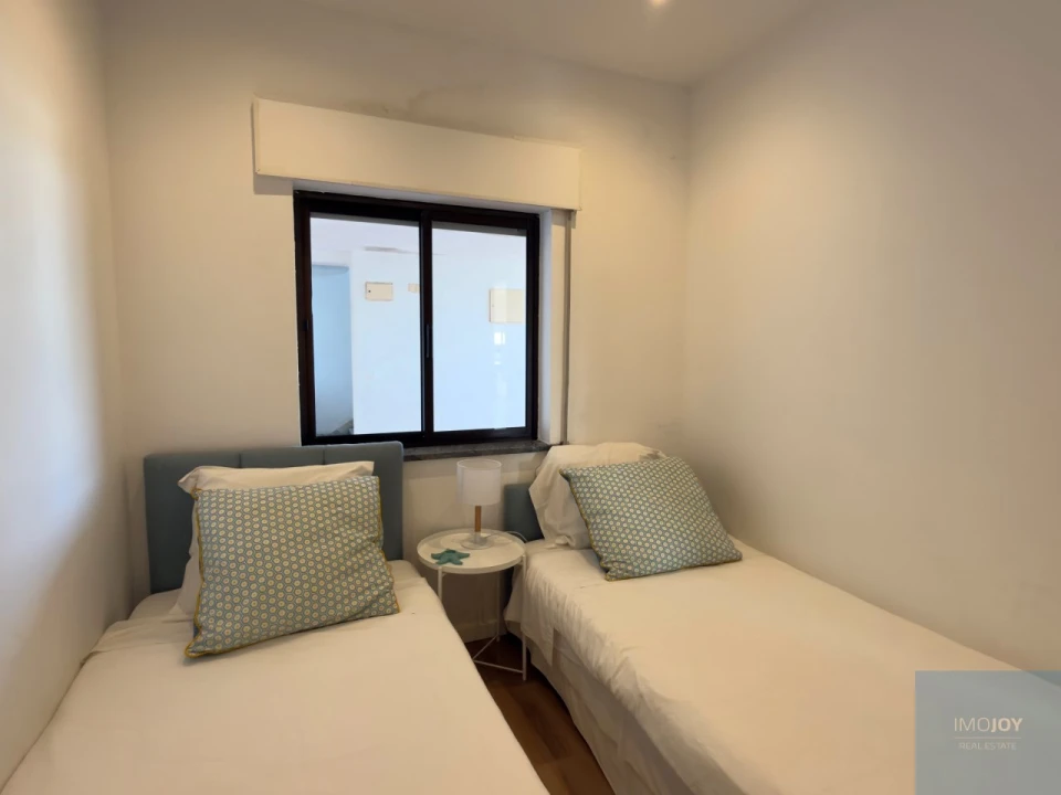 Apartamento T2 para Venda em Quarteira Foto 19