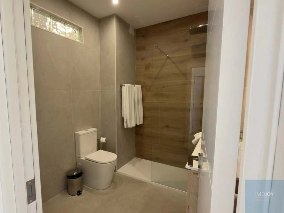 Apartamento T2 para Venda em Quarteira Foto 21