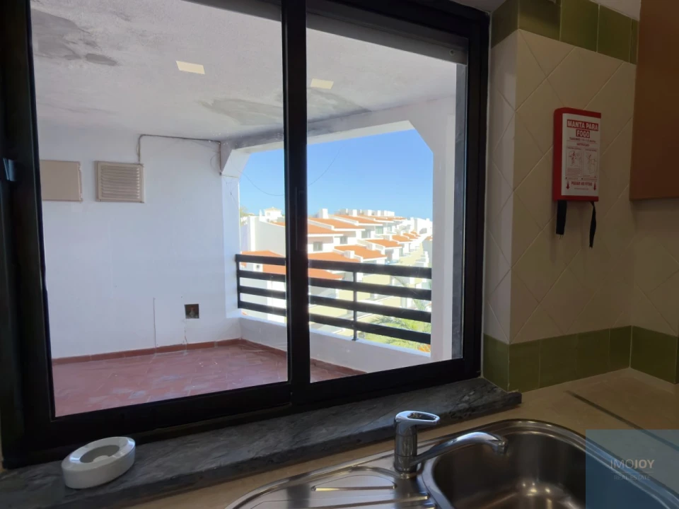 Apartamento T2 para Venda em Quarteira Foto 23