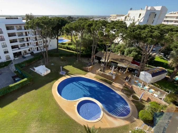 Apartamento T2 para Venda em Quarteira Foto 26