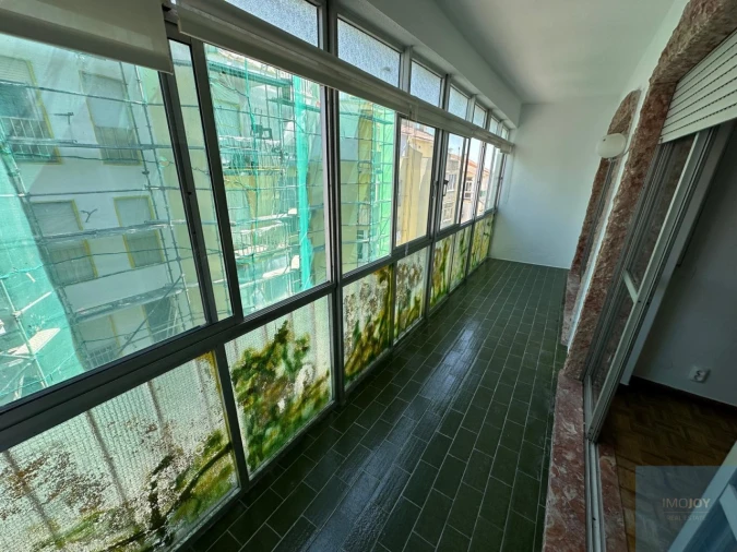 Apartamento T1 para Arrendamento em Carcavelos e Parede Foto 7