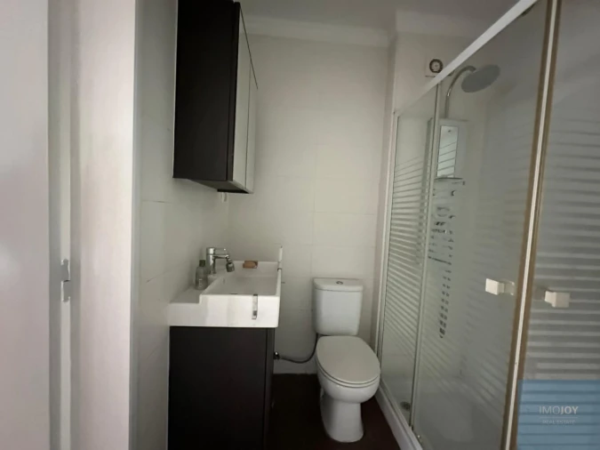 Apartamento T1 para Arrendamento em Carcavelos e Parede Foto 13