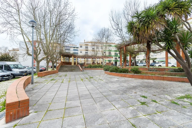 Apartamento T2 para Venda em Alverca do Ribatejo e Sobralinho Foto 18