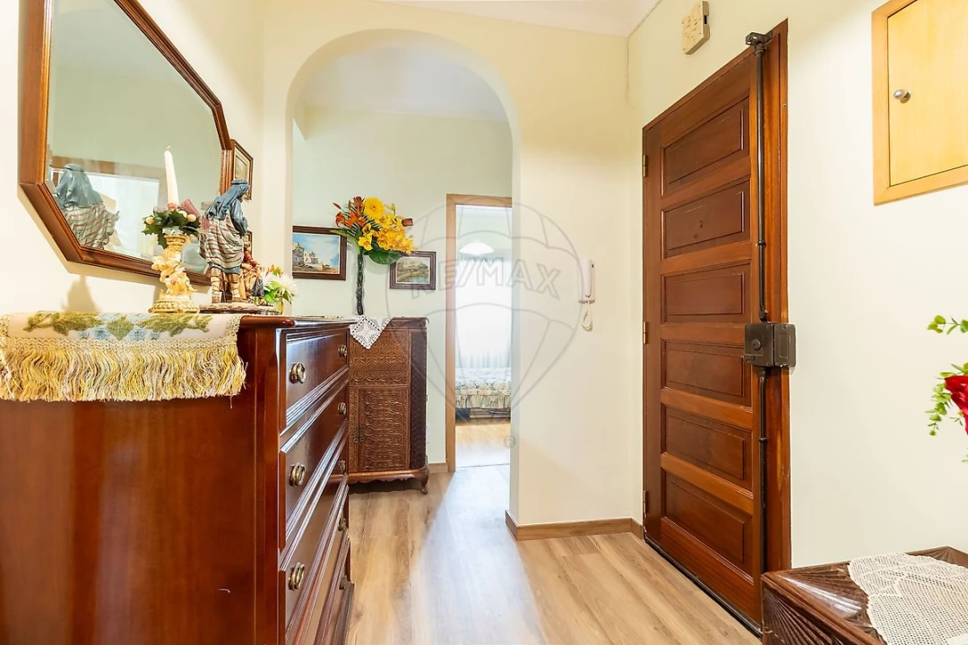 Apartamento T2 para Venda em Alverca do Ribatejo e Sobralinho Foto 3