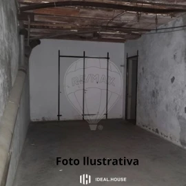 Moradia T3 para Venda em O. Azeméis, Riba-Ul, Ul, Macinhata Seixa, Madail