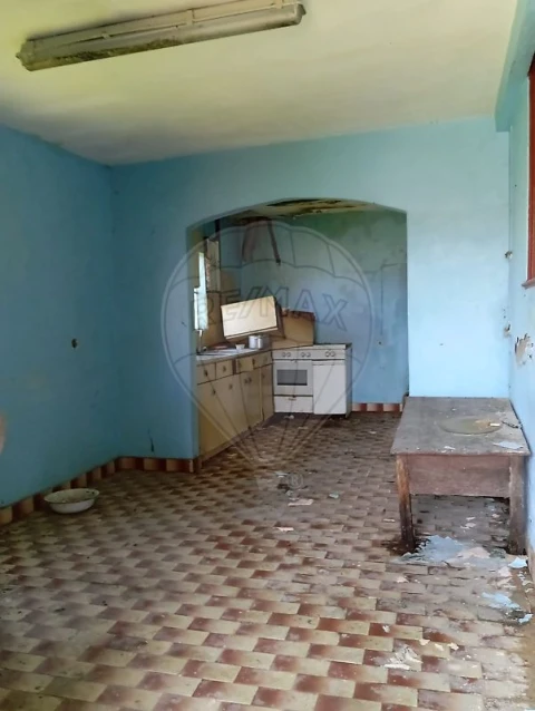 Moradia T3 para Venda em O. Azeméis, Riba-Ul, Ul, Macinhata Seixa, Madail