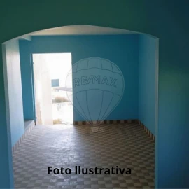 Moradia T3 para Venda em O. Azeméis, Riba-Ul, Ul, Macinhata Seixa, Madail