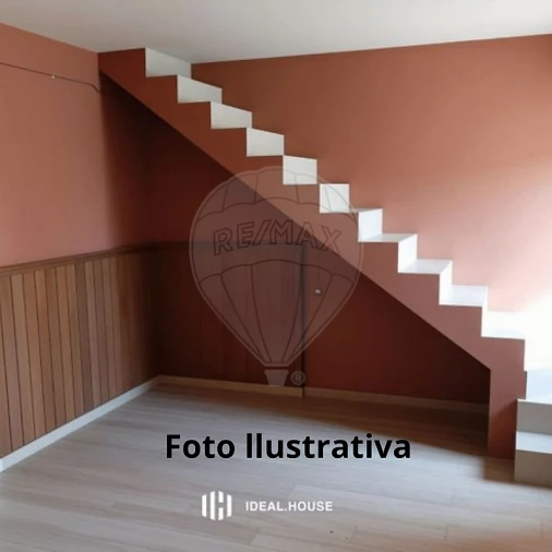 Moradia T3 para Venda em O. Azeméis, Riba-Ul, Ul, Macinhata Seixa, Madail Foto 8