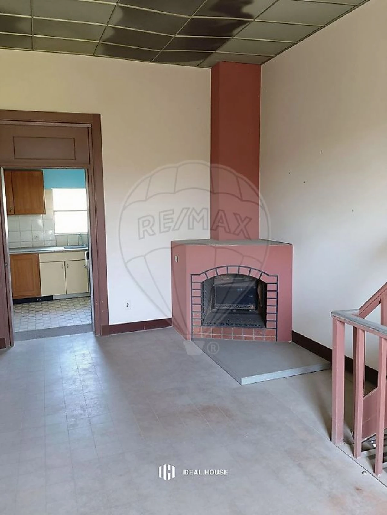 Moradia T3 para Venda em O. Azeméis, Riba-Ul, Ul, Macinhata Seixa, Madail Foto 5