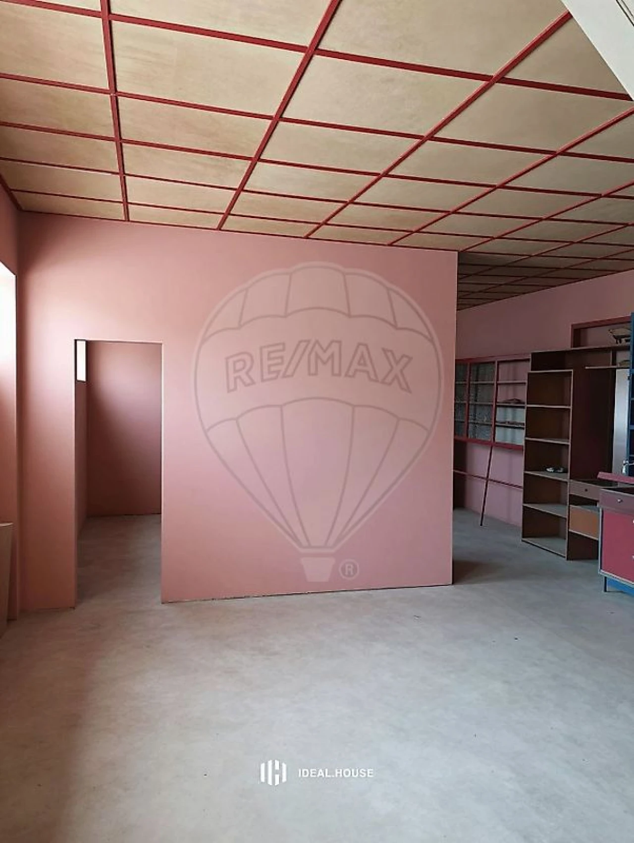 Moradia T3 para Venda em O. Azeméis, Riba-Ul, Ul, Macinhata Seixa, Madail Foto 4