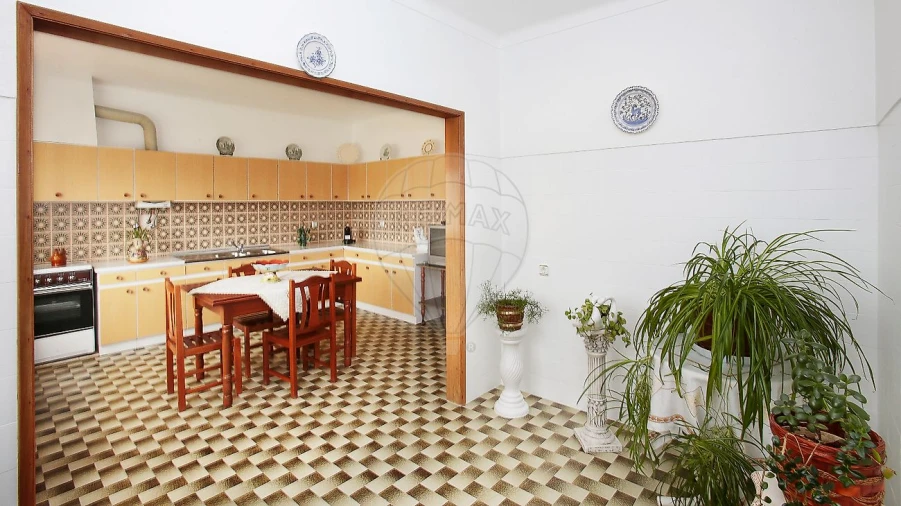 Quinta T8 para Venda em Azoia de Cima e Tremês Foto 13