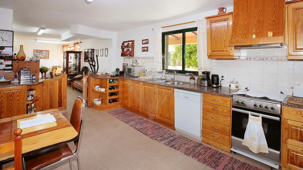 Quinta T8 para Venda em Azoia de Cima e Tremês Foto 41