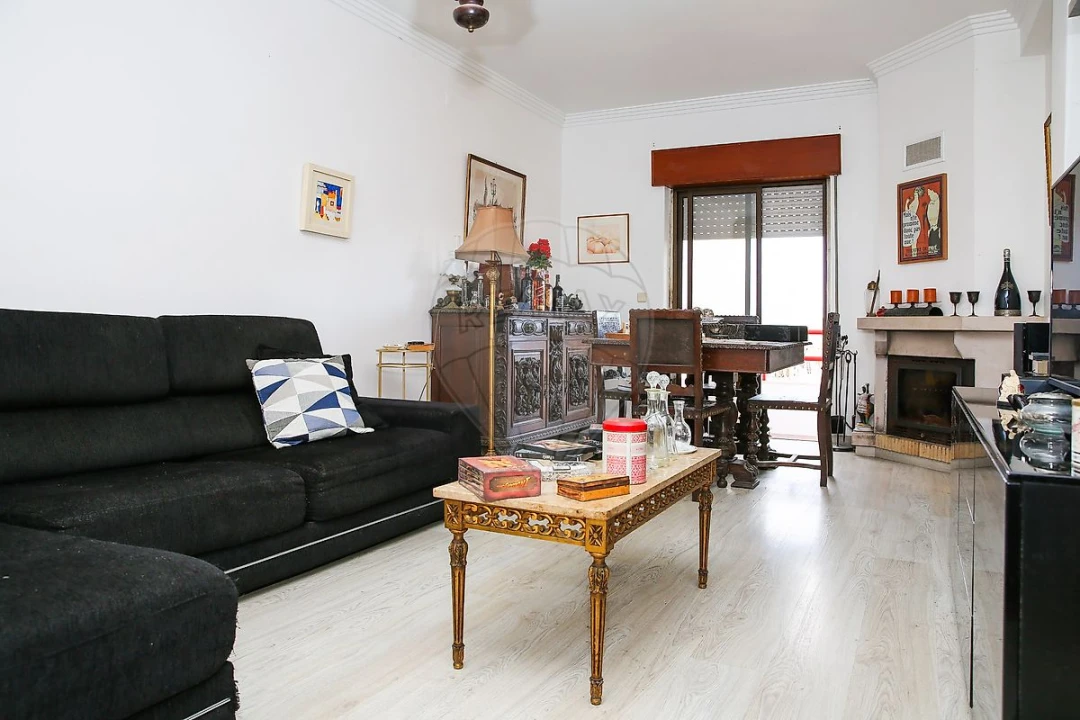 Apartamento T2 para Venda em Alenquer (Santo Estêvão e Triana) Foto 3