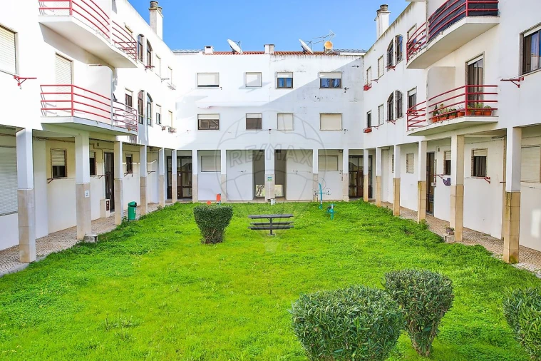 Apartamento T2 para Venda em Alenquer (Santo Estêvão e Triana) Foto 5