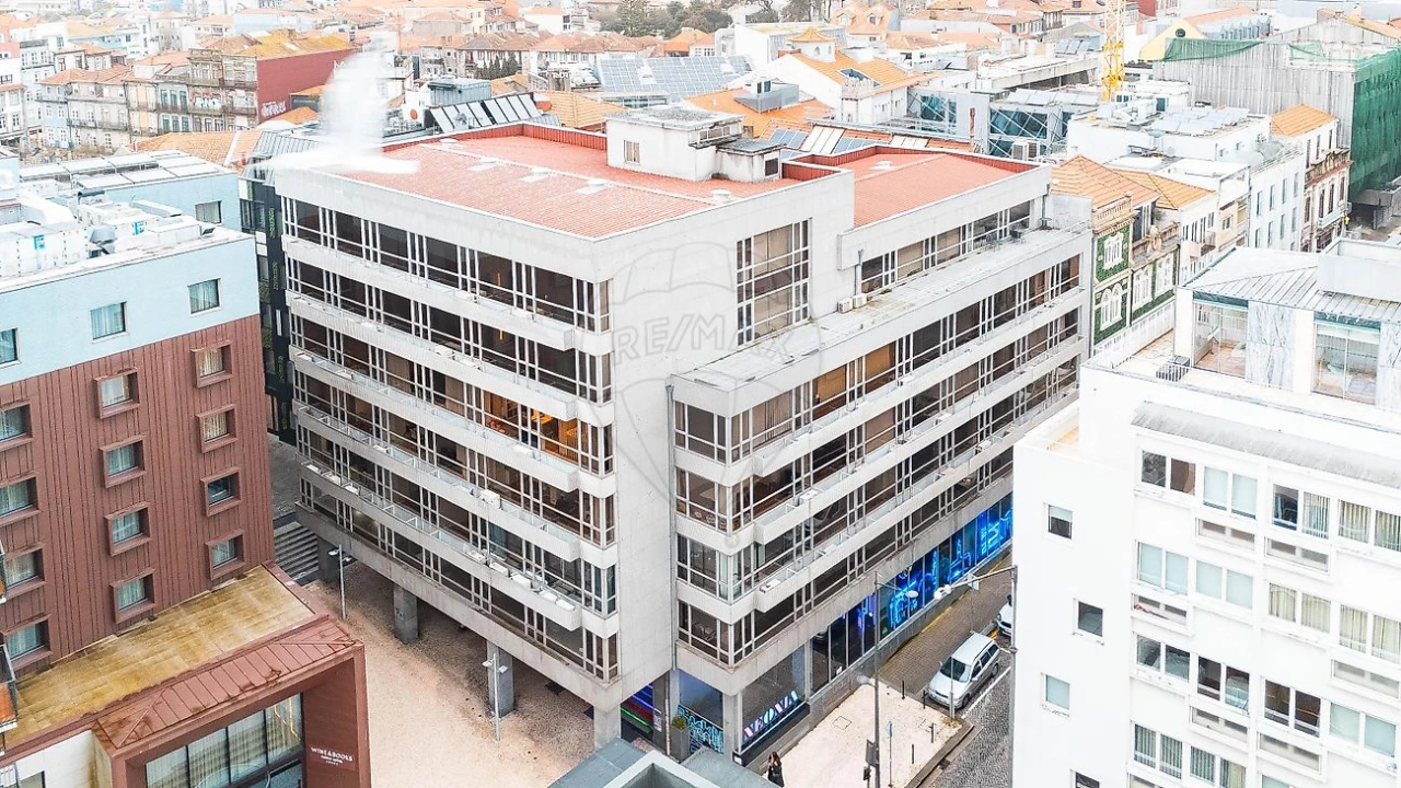 Escritório para Venda em Cedofeita, Santo Ildefonso, Sé, Miragaia, São Nicolau e Vitória Foto 4