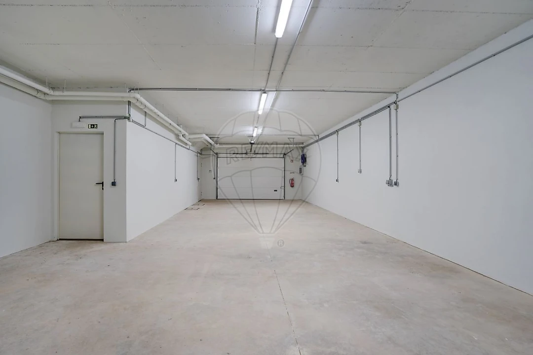 Moradia T4 para Venda em Póvoa de Santa Iria e Forte da Casa Foto 30