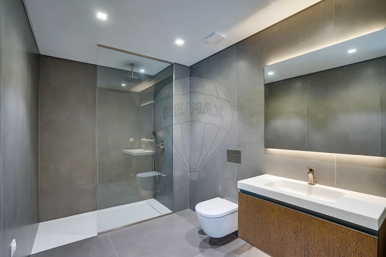 Moradia T4 para Venda em Póvoa de Santa Iria e Forte da Casa Foto 29