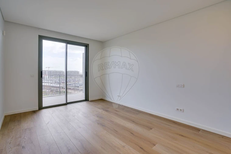 Moradia T4 para Venda em Póvoa de Santa Iria e Forte da Casa Foto 20