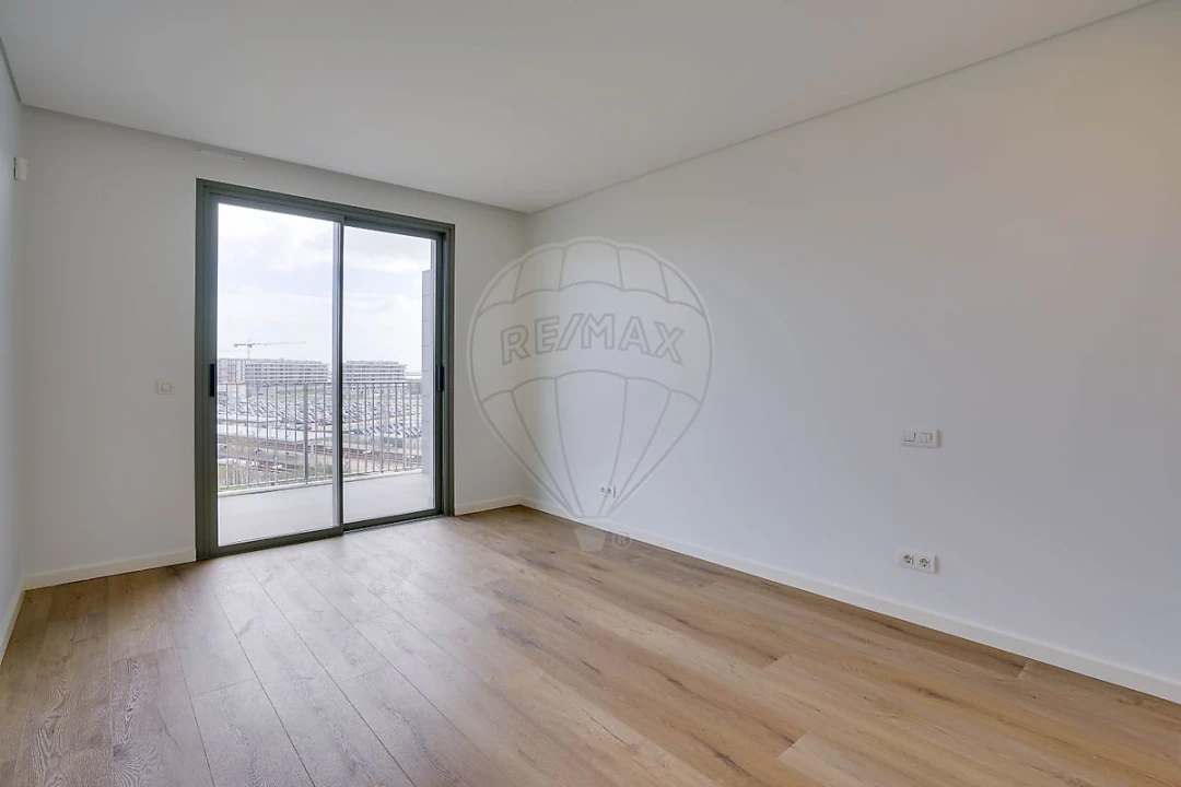 Moradia T4 para Venda em Póvoa de Santa Iria e Forte da Casa Foto 20