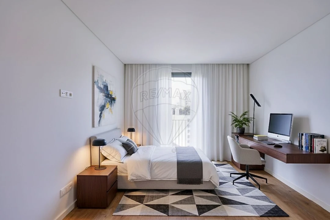 Moradia T4 para Venda em Póvoa de Santa Iria e Forte da Casa Foto 8