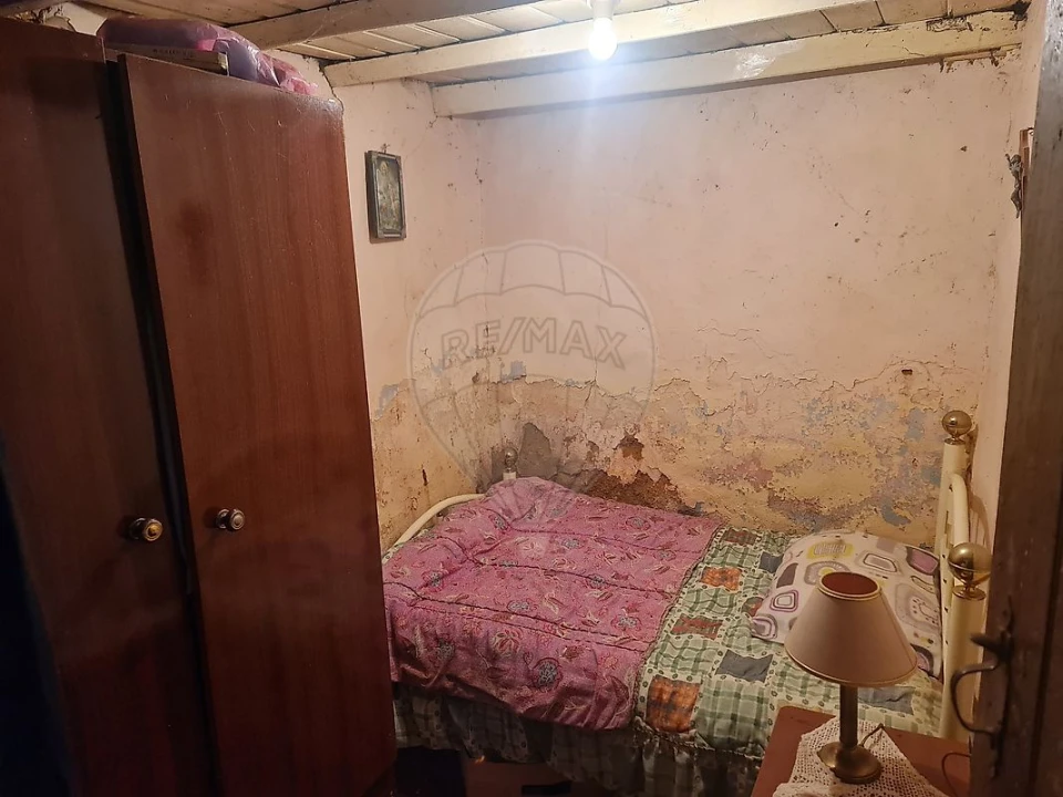 Moradia T3 para Venda em Envendos Foto 5