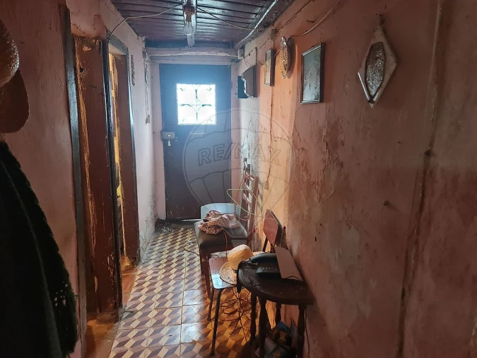 Moradia T3 para Venda em Envendos Foto 4