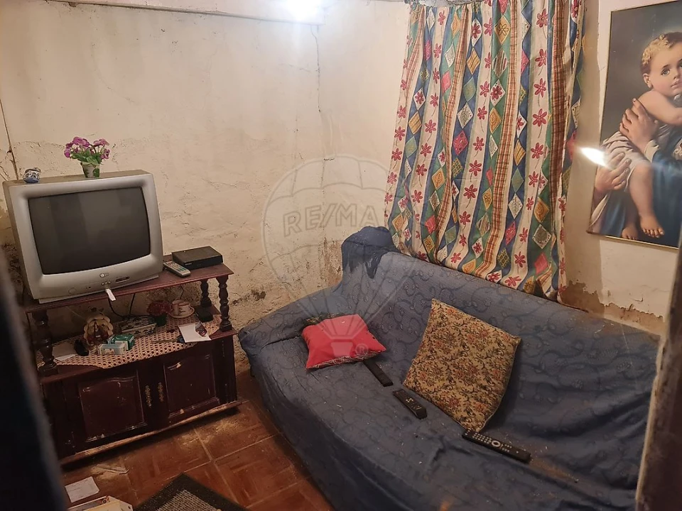 Moradia T3 para Venda em Envendos Foto 6