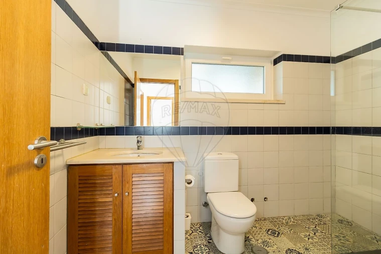 Moradia T3 para Venda em Sesimbra (Castelo) Foto 24