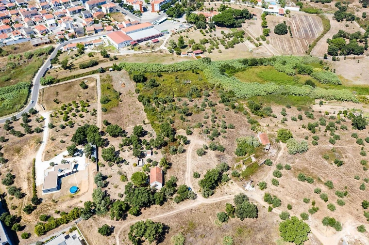 Terreno para Venda em Marvila, Ribeira Santarém, São Salvador, São Nicolau Foto 3