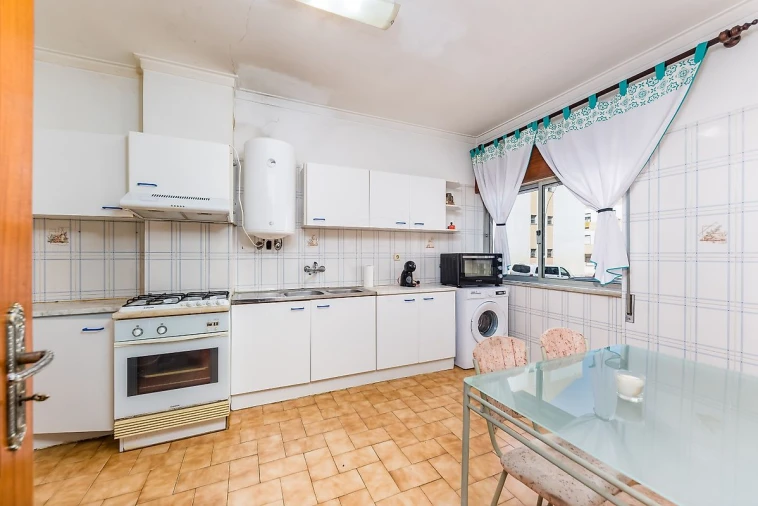 Apartamento T2 para Venda em Baixa da Banheira e Vale da Amoreira Foto 2