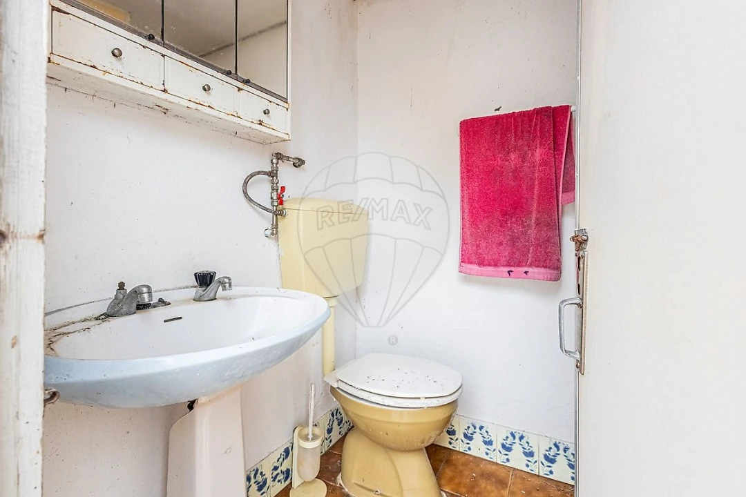 Moradia T2 para Venda em Aveiras de Cima Foto 10