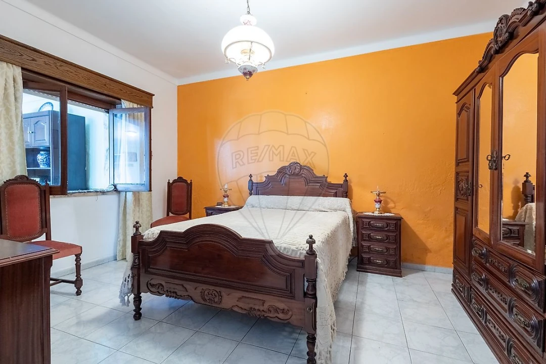 Moradia T2 para Venda em Aveiras de Cima Foto 23