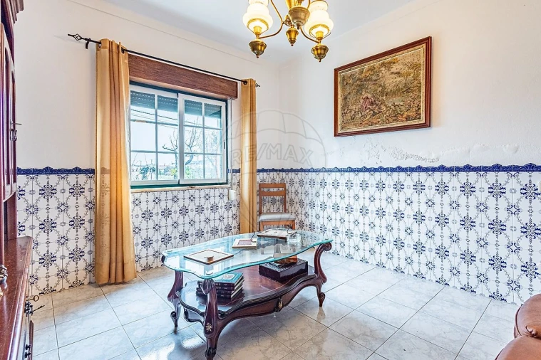 Moradia T2 para Venda em Aveiras de Cima Foto 22