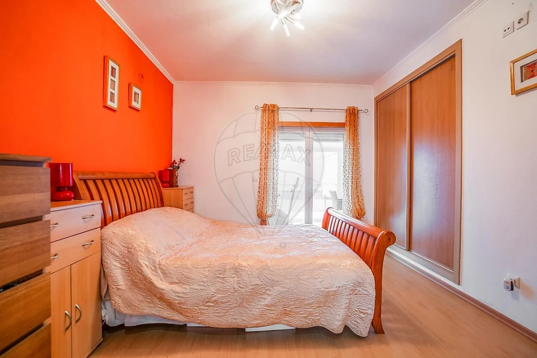 Moradia T3 para Venda em Rio Maior Foto 16