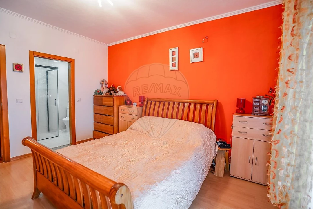 Moradia T3 para Venda em Rio Maior Foto 20