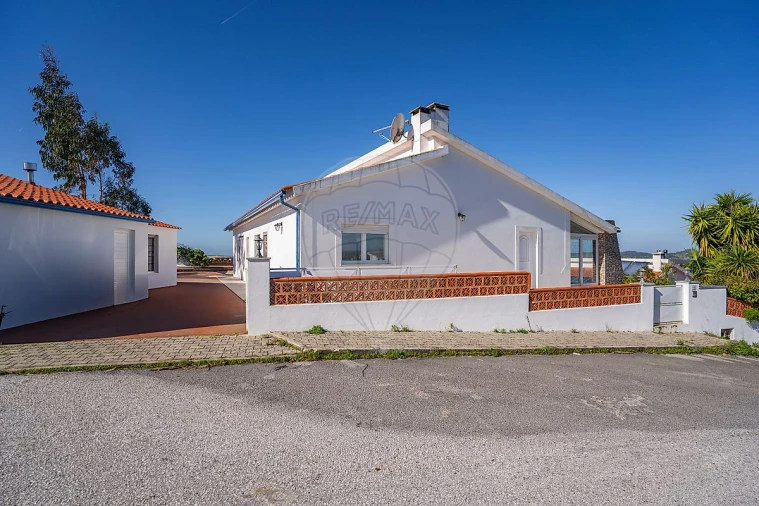 Moradia T3 para Venda em Rio Maior Foto 41