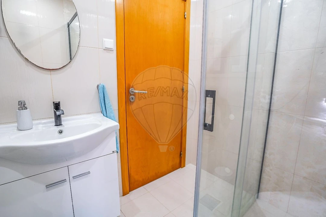 Moradia T3 para Venda em Rio Maior Foto 21