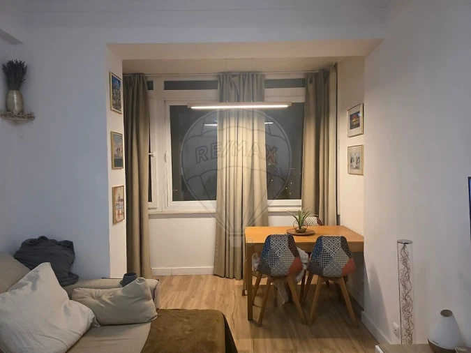 Apartamento T2 para Venda em Laranjeiro e Feijó Foto 5