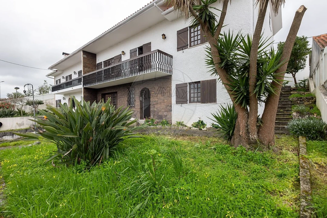 Moradia T5 para Venda em Abrantes (São Vicente e São João) e Alferrarede Foto 1