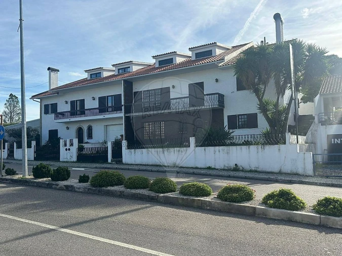 Moradia T5 para Venda em Abrantes (São Vicente e São João) e Alferrarede Foto 6