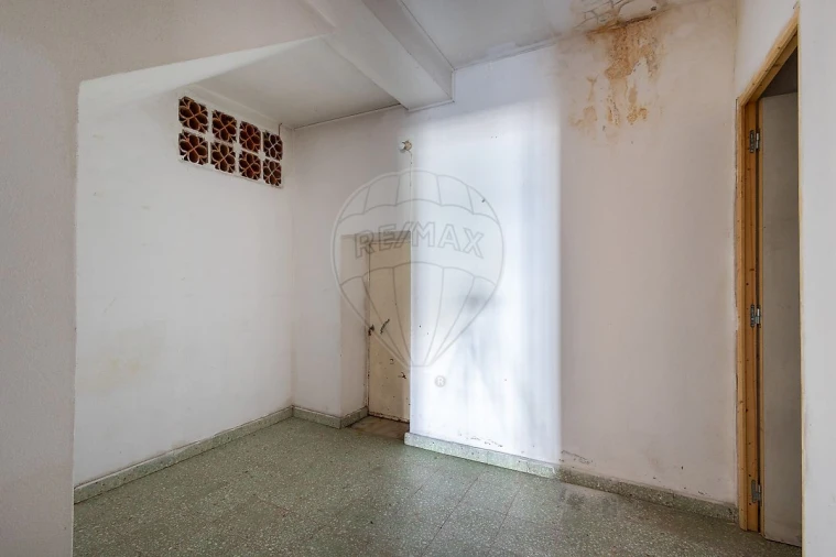 Moradia T5 para Venda em Abrantes (São Vicente e São João) e Alferrarede Foto 5