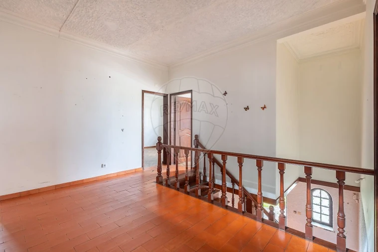 Moradia T5 para Venda em Abrantes (São Vicente e São João) e Alferrarede Foto 8