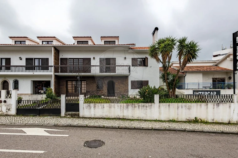 Moradia T5 para Venda em Abrantes (São Vicente e São João) e Alferrarede Foto 2