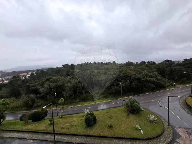 Apartamento T3 para Arrendamento em Eiras e São Paulo de Frades Foto 4